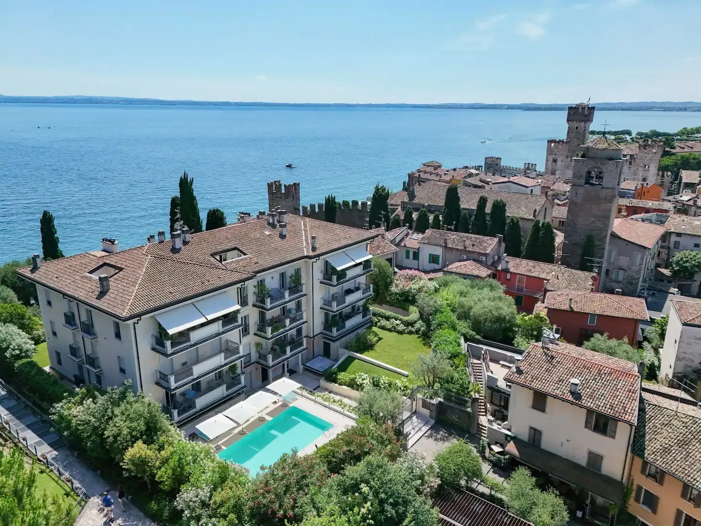 House view with pool